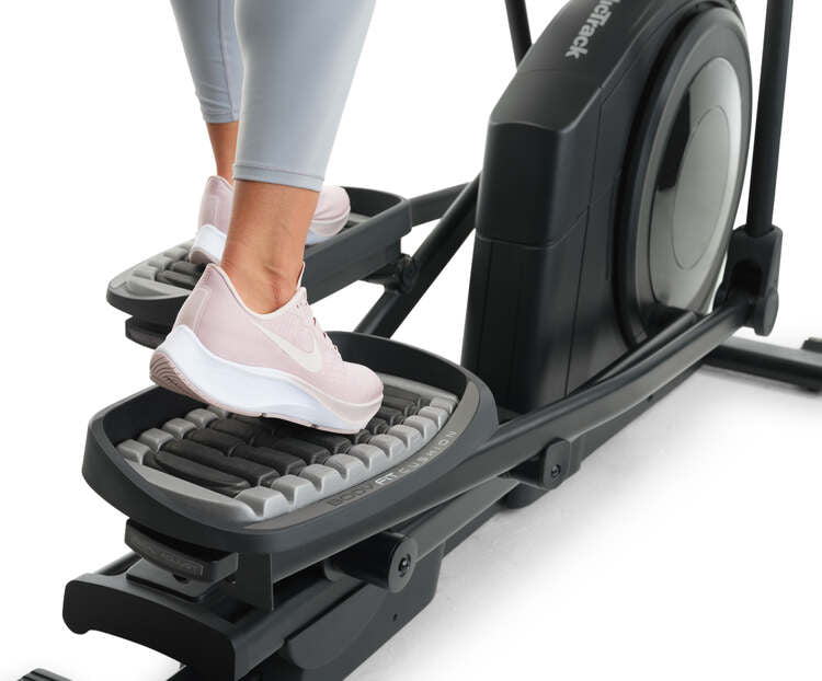 NordicTrack AirGlide 14i Elliptical Cross Trainer